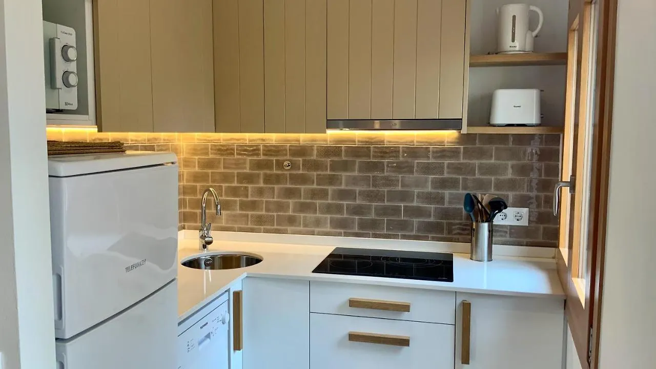 El Bagul, Terrace Boutique Apartament L'Escala Spain