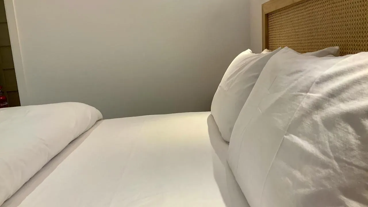 El Bagul, Terrace Boutique Apartament L'Escala 0*,  Spain